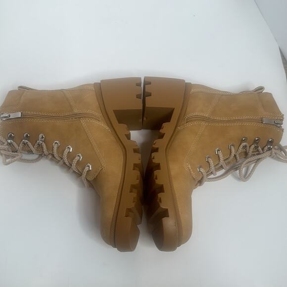 NWOT Madden Girl STEVE MADDEN Combat Work Boot Lace Up Side ZIP 8.5M - Picture 14 of 14